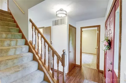 2300 Ridge Rd, Springfield, OH 45502 photo 5
