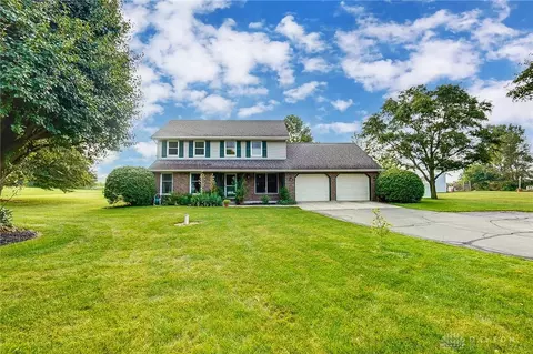 2300 Ridge Rd, Springfield, OH 45502 photo 3
