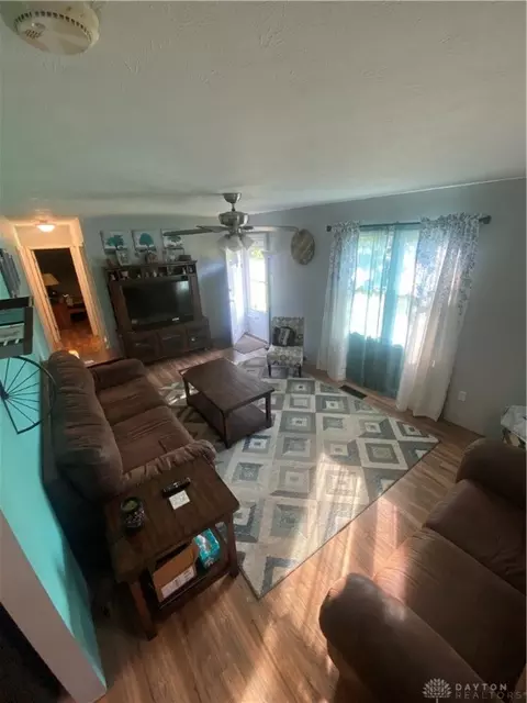 1142 Cedarview Dr, Springfield, OH 45503 photo 3