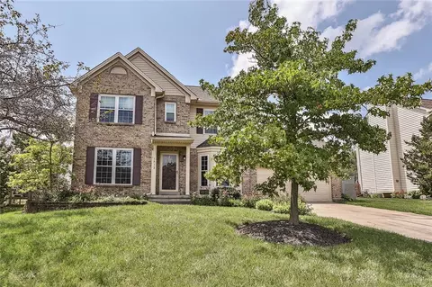 1512 Barrington Ct, Lebanon, OH 45036