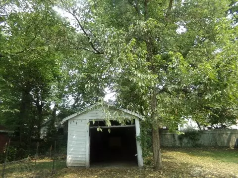 610 Orient Ave, Cincinnati, OH 45232 photo 4