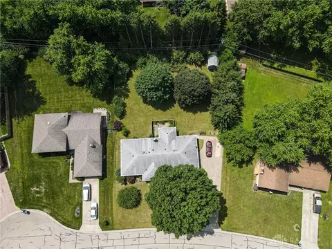 8025 Talbrook Ct, Centerville, OH 45458 photo 24