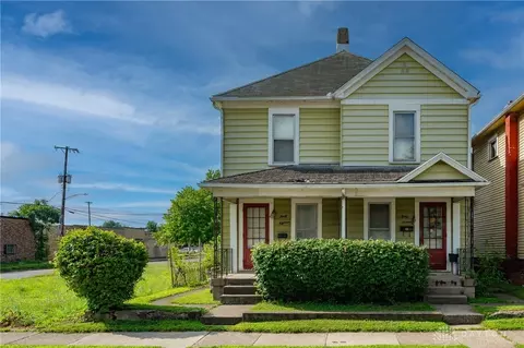 3016 E 2nd St, Dayton, OH 45403