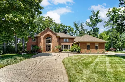10521 Watch Hill Ln, Washington Township, OH 45458