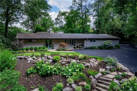 1273 Brooklands Rd, Kettering, OH 45409 photo 3