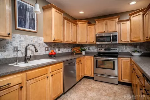 1273 Brooklands Rd, Kettering, OH 45409 photo 28