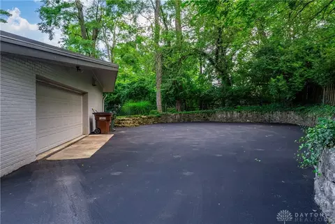1273 Brooklands Rd, Kettering, OH 45409 photo 21