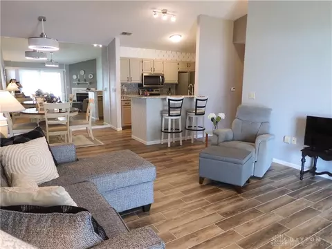 6571 Brigham Sq #6571, Centerville, OH 45459 photo 9
