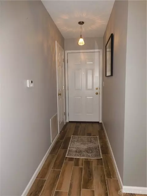 6571 Brigham Sq #6571, Centerville, OH 45459 photo 2
