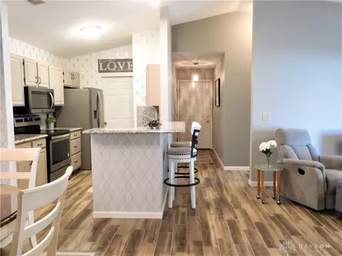 6571 Brigham Sq #6571, Centerville, OH 45459 photo 3