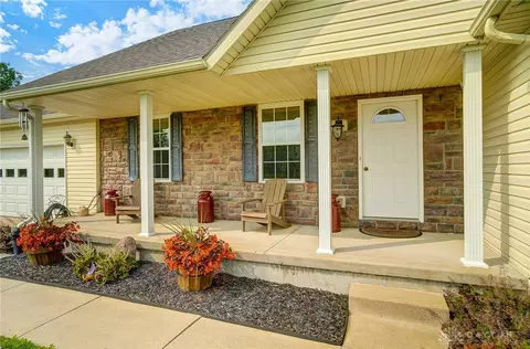 6102 Cable Rd, Cable, OH 43009 photo 2
