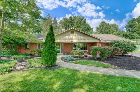 225 Davis Rd, Centerville, OH 45459 photo 6