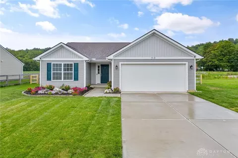 50 Cobble Stone Ln, Clarksville, OH 45113