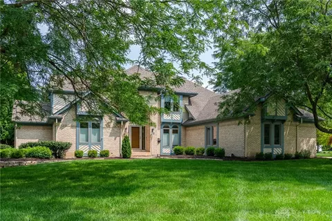 10225 Blossom Wood Ct, Washington Township, OH 45458
