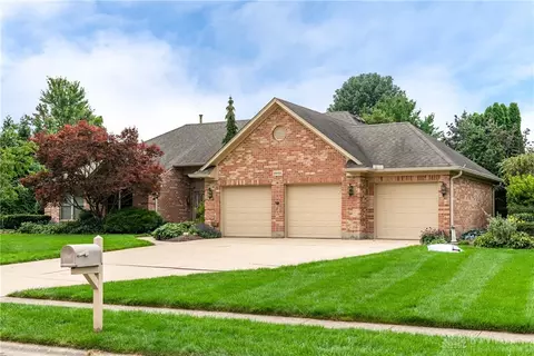9455 Parkside Dr, Centerville, OH 45458 photo 2