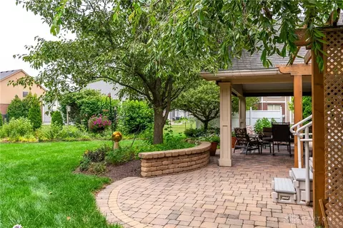 9455 Parkside Dr, Centerville, OH 45458 photo 42