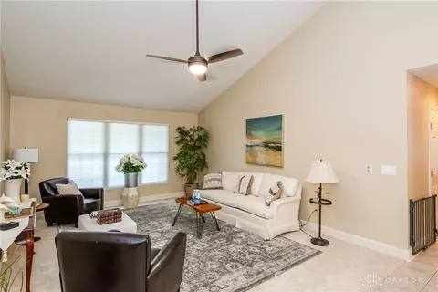 9455 Parkside Dr, Centerville, OH 45458 photo 8