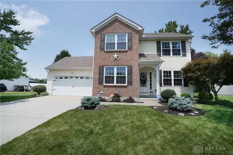 6774 Midnight Sun Dr, Maineville, OH 45039