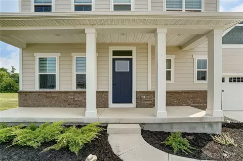 183 E Chapel Dr, Troy, OH 45373 photo 3