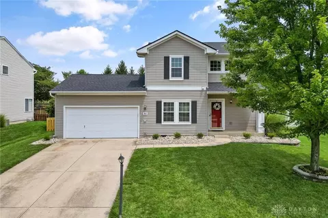 90 Salem Ct, Springboro, OH 45066