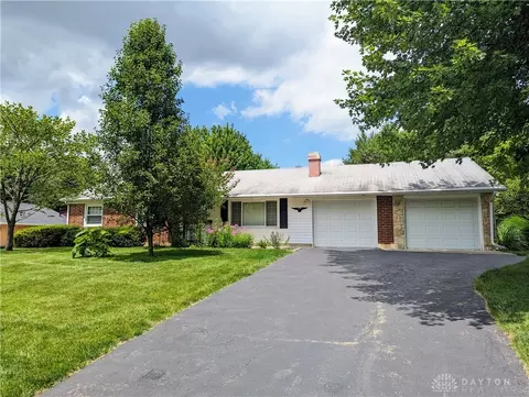 4163 Tonawanda Trl, Beavercreek, OH 45430