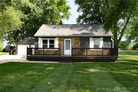 2301 Old Springfield Rd, Vandalia, OH 45377