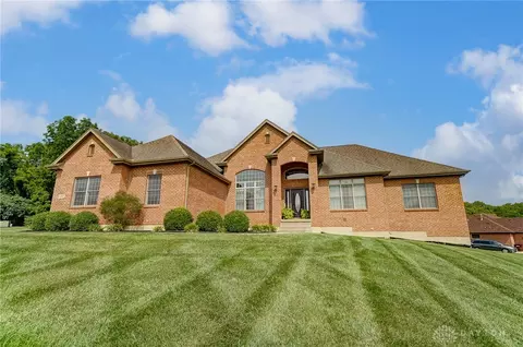 139 James River Rd, Dayton, OH 45434
