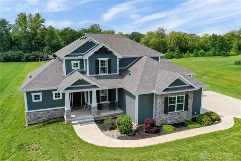 9465 Cold Springs Ln, Waynesville, OH 45068