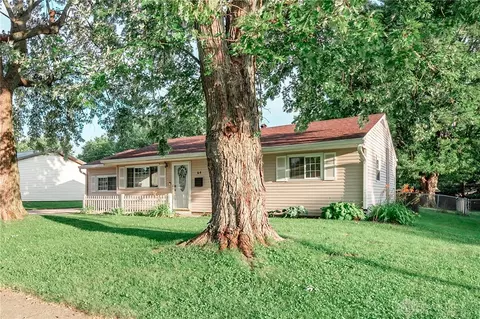 64 Sunburst Dr, Fairborn, OH 45324