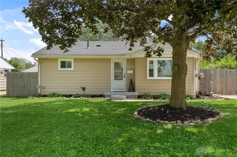 2124 Pittsfield St, Kettering, OH 45420