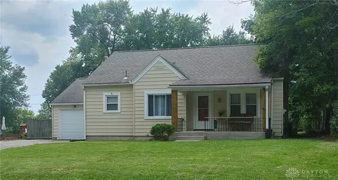 1451 S Central Dr, Dayton, OH 45432