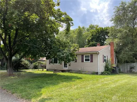 1626 Winona Dr, Middletown, OH 45042