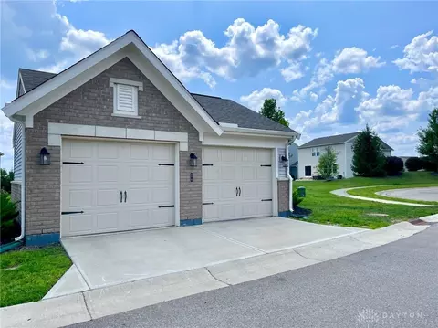 276 Old Pond Rd, Springboro, OH 45066 photo 3