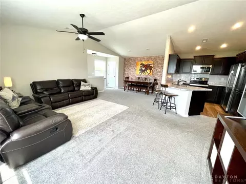 276 Old Pond Rd, Springboro, OH 45066 photo 10