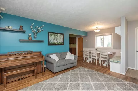 499 Travis Dr, Dayton, OH 45431 photo 10