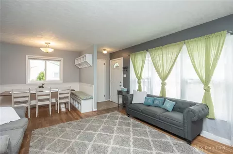 499 Travis Dr, Dayton, OH 45431 photo 9