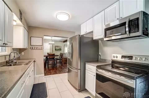 3626 Eileen Rd, Kettering, OH 45429 photo 14
