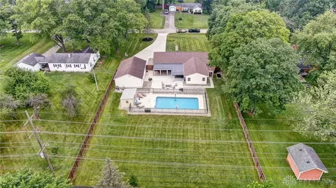 3626 Eileen Rd, Kettering, OH 45429 photo 4