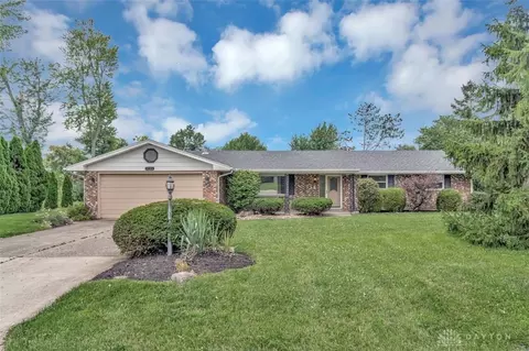 3101 Blue Green Dr, Dayton, OH 45431