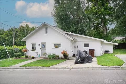 161 Mill St, Waynesville, OH 45068