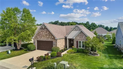 1436 Chantilly Ln, Centerville, OH 45458 photo 3