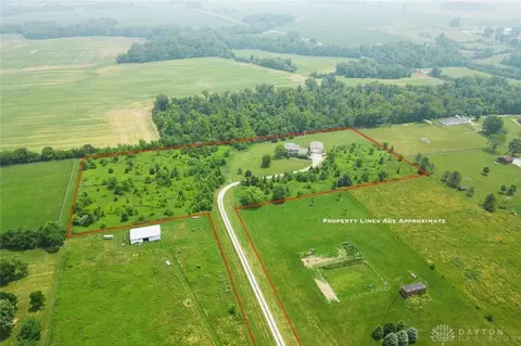 266 Schell Rd, Wilmington, OH 45177