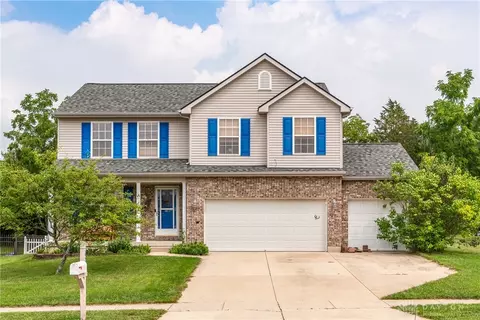 42 Lakeridge Dr, Franklin, OH 45005