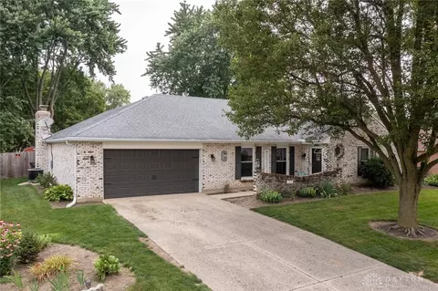 4229 Pleasanton Rd, Englewood, OH 45322