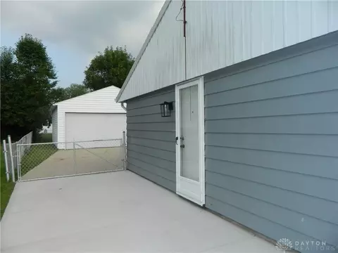 3316 Tackett St, Springfield, OH 45503 photo 3