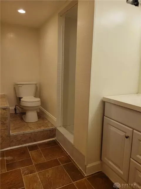 3865 Far Hills Ave, Kettering, OH 45429 photo 8
