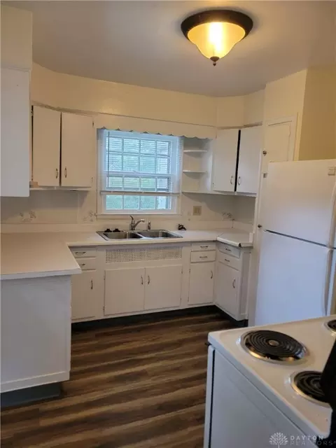 3865 Far Hills Ave, Kettering, OH 45429 photo 6