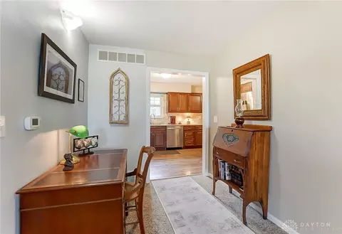 5419 Troy Rd, Springfield, OH 45502 photo 5