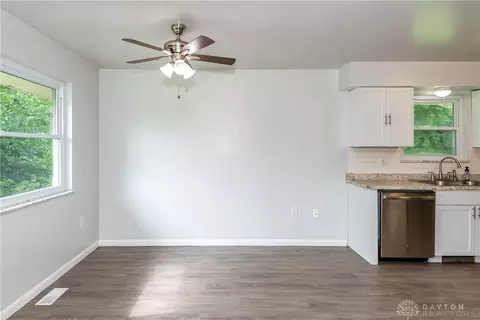 5113 Robb Ct, Dayton, OH 45417 photo 10