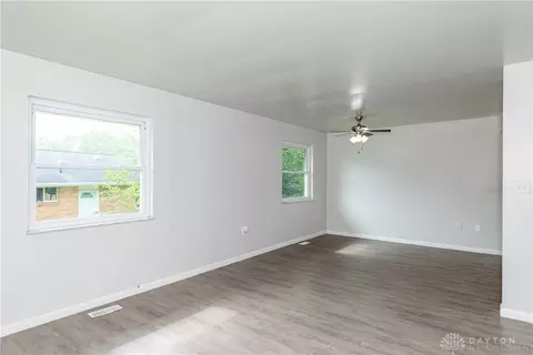 5113 Robb Ct, Dayton, OH 45417 photo 9